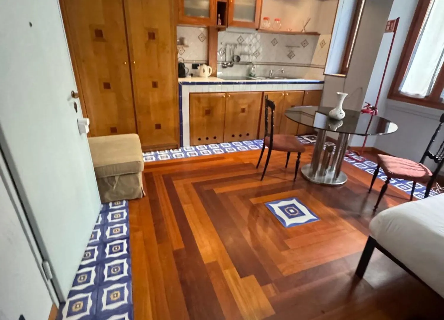 Ariosto Grand Living - New Metro M1 Apartment Milan Italy